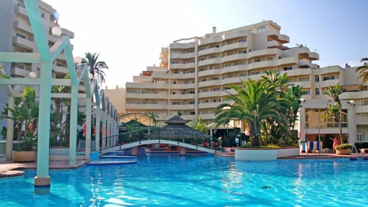Apartment Benalbeach Parking Privado *