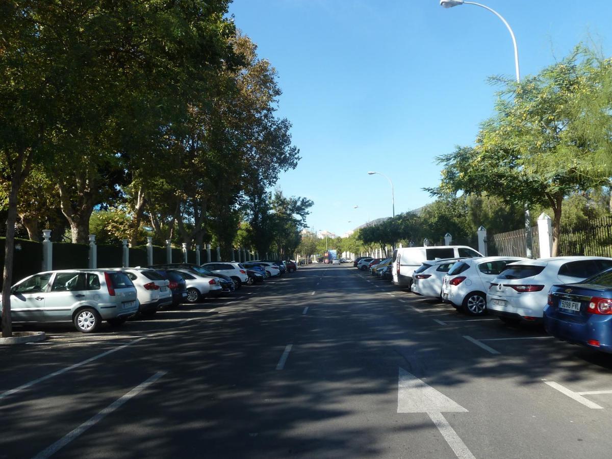 Benalbeach Parking Privado